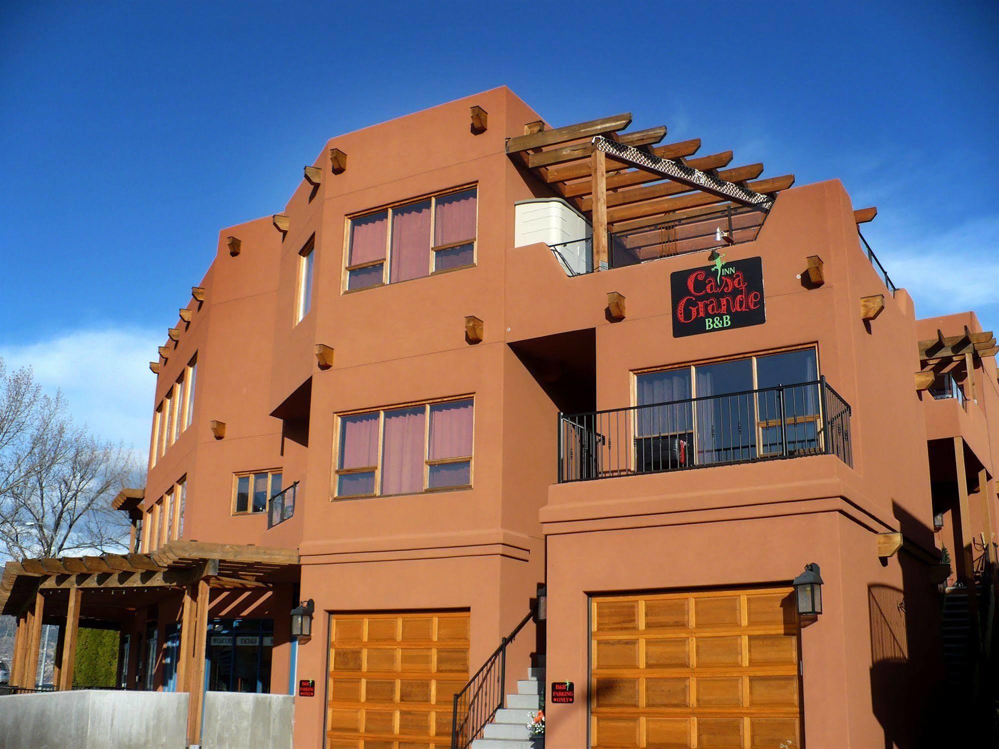 Casa Grande Inn Penticton Exteriör bild